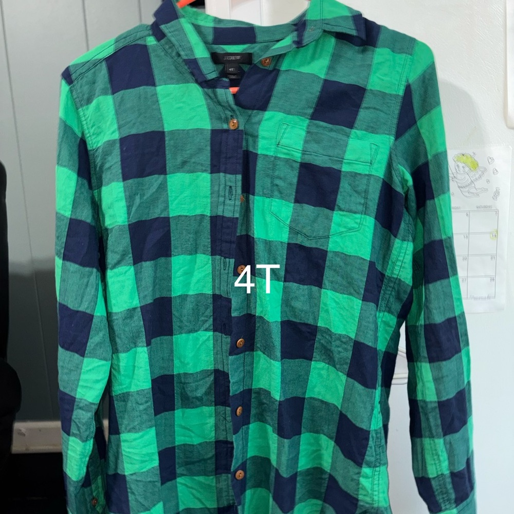 Green and Blue Plaid flannel. And one American Eagle purple flannels